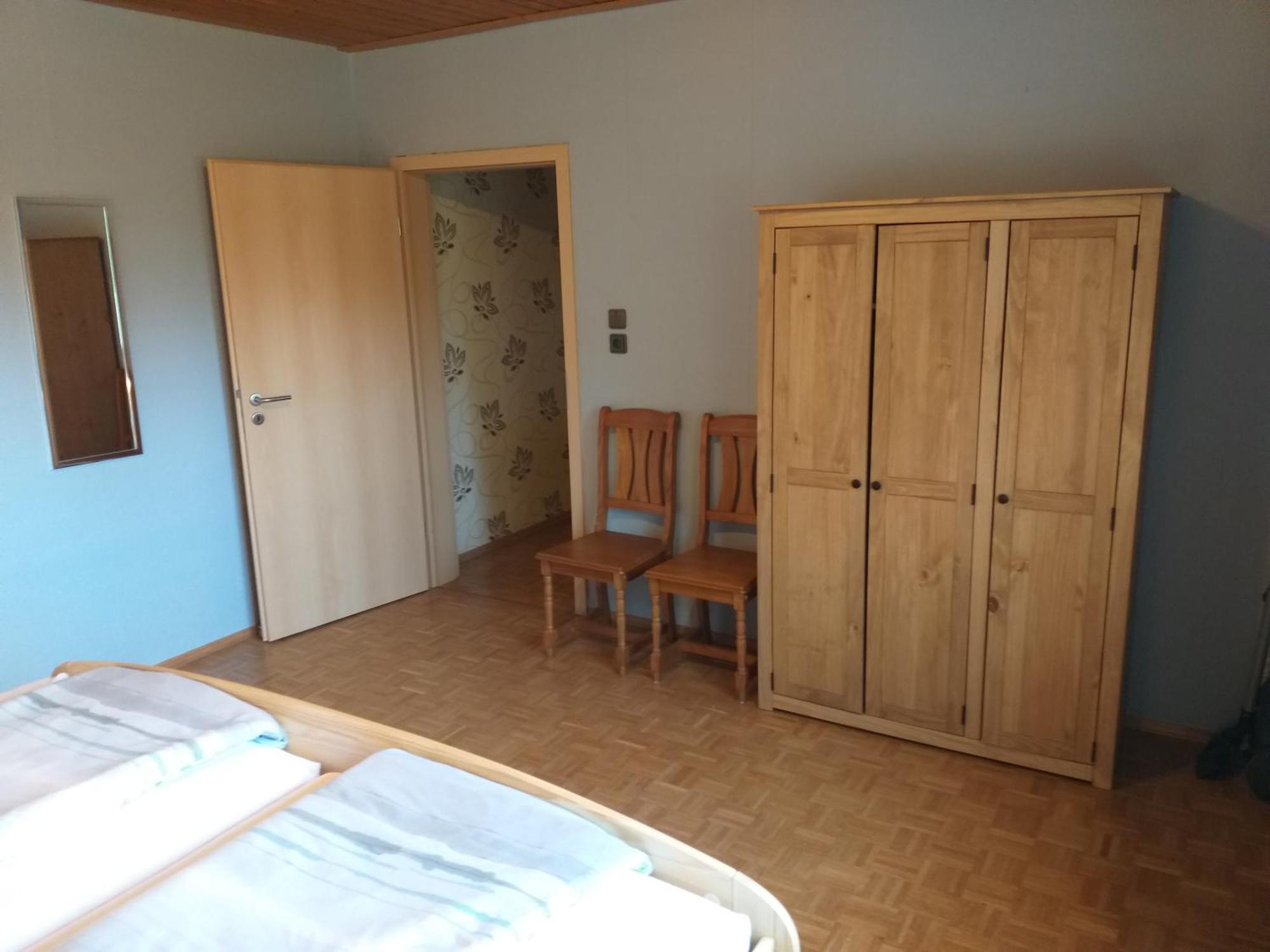 Apartment Zwei Schlafzimmer- Betten In Komforthoehe Baumholder Ngoại thất bức ảnh